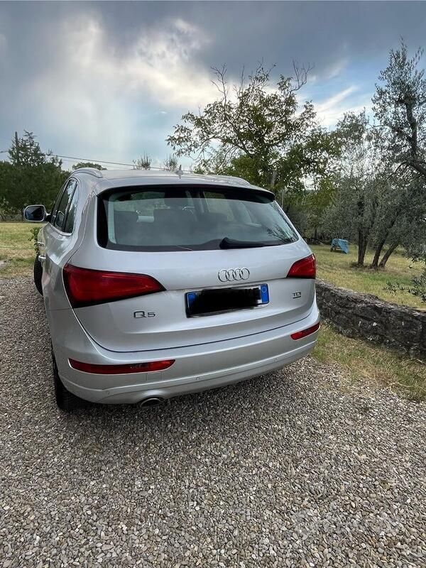 Usata Audi Q5 Advanced Plus 177 CV (130 kW) 2013 Grigio SUV