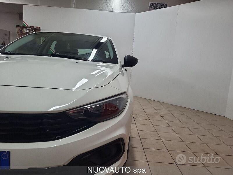 Usata Fiat Tipo 131 CV (96 kW) 2024 Bianco Berlina