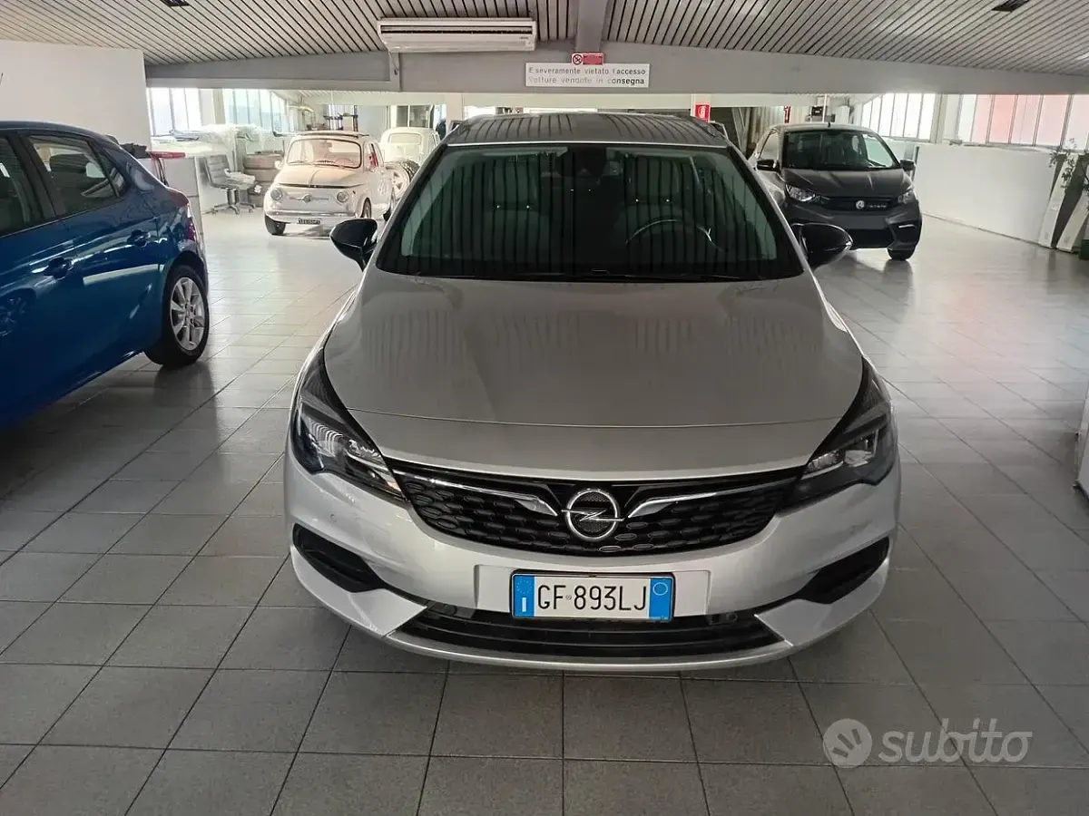 Käytetty Opel Astra S 122 HP (89 kW) 2021 Harmaa Farmari
