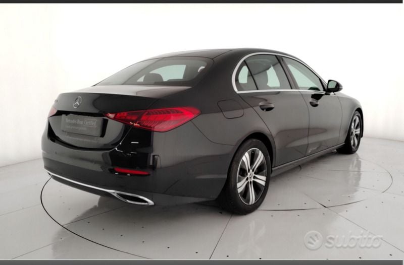 Usata Mercedes C200 163 CV (119 kW) 2023 Nero Berlina