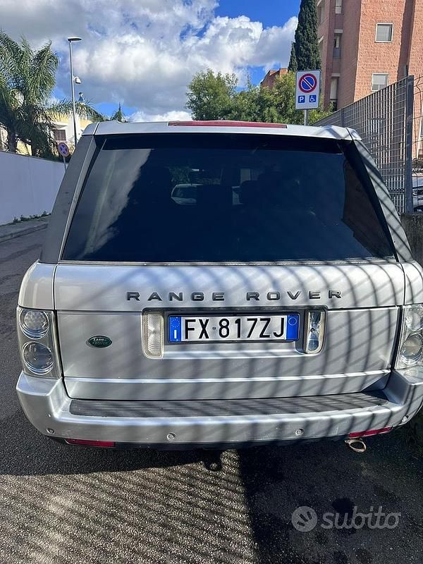 Usata Land Rover Range Rover 177 CV (130 kW) 2002 Grigio SUV