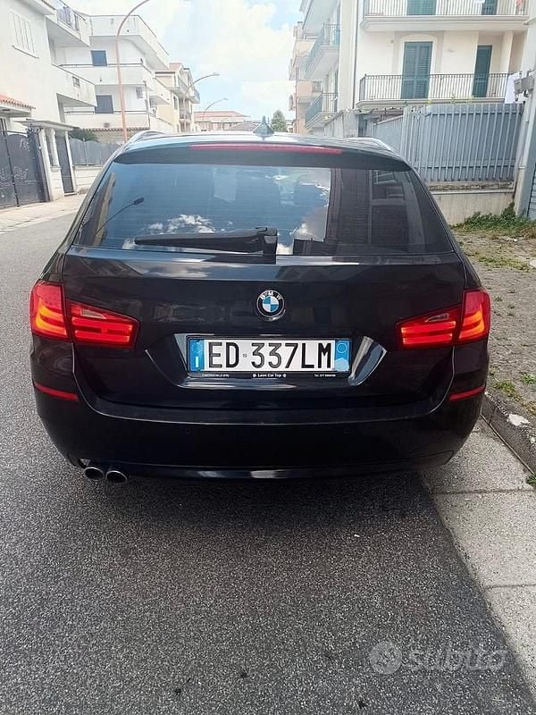 Usata BMW 525 M Sport 203 CV (149 kW) 2010 Nero Station wagon
