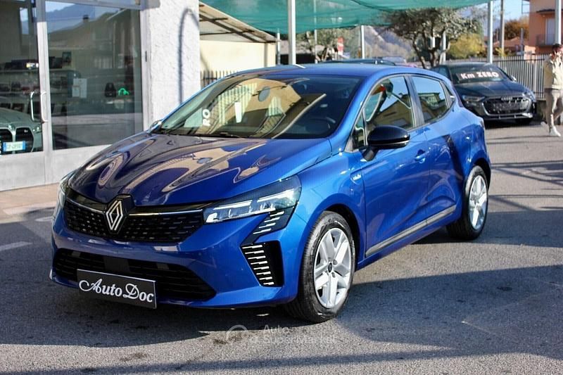 Usata Renault Clio V Evolution 91 CV (66 kW) 2025 Blu Berlina
