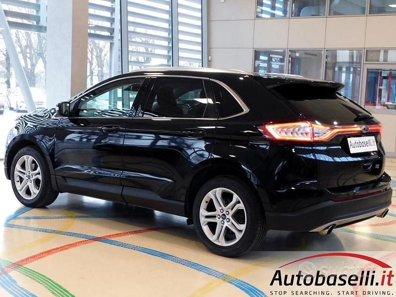 Usata Ford Edge Titanium 210 CV (154 kW) 2017 Nero metallizato SUV