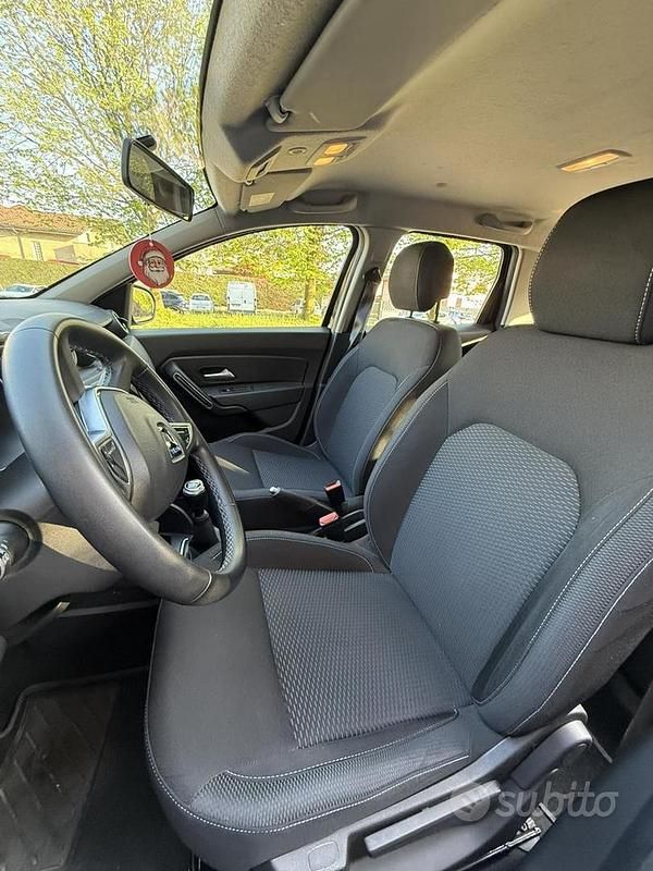Usata Dacia Duster 115 CV (84 kW) 2021 Blu SUV