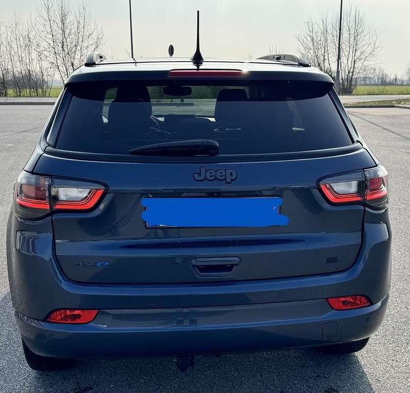 Usata Jeep Compass 179 CV (131 kW) 2023 Blu/azzurro SUV