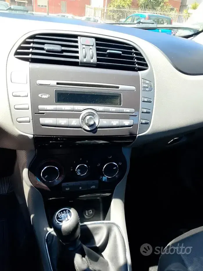 Usata Fiat Bravo 105 CV (77 kW) 2014 Blu Utilitaria