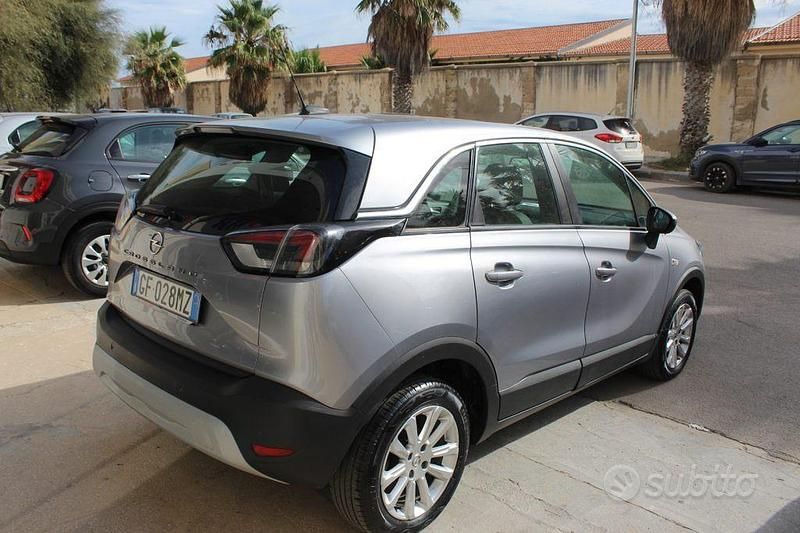 Usata Opel Crossland X 110 CV (80 kW) 2021 Grigio SUV