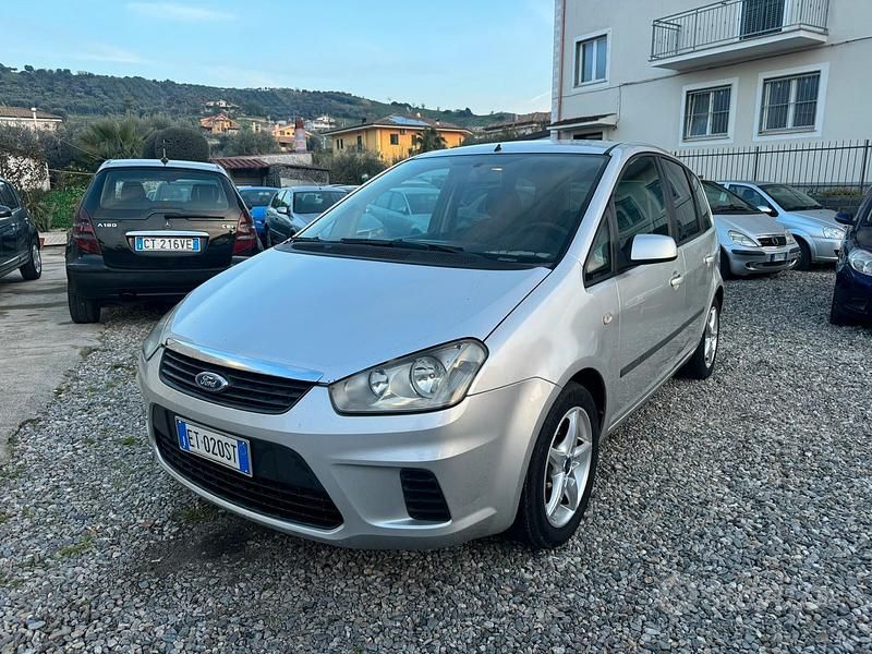 Usata 2008 Ford C-MAX Monovolume | 799 € (Super prezzo) - Immagine 1/4