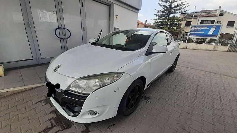 Usata Renault Mégane III 110 CV (80 kW) 2012 Coupé