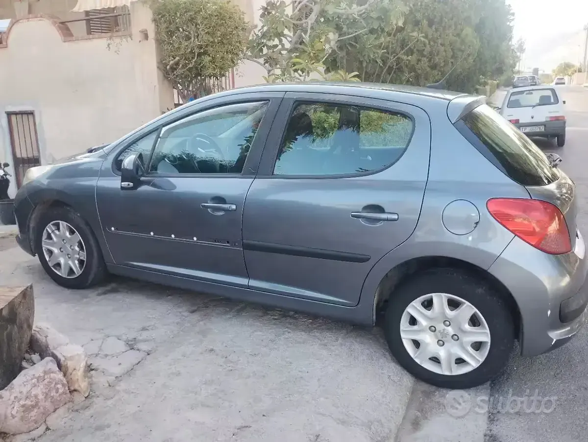 Usata Peugeot 207 95 CV (69 kW) 2008 Berlina