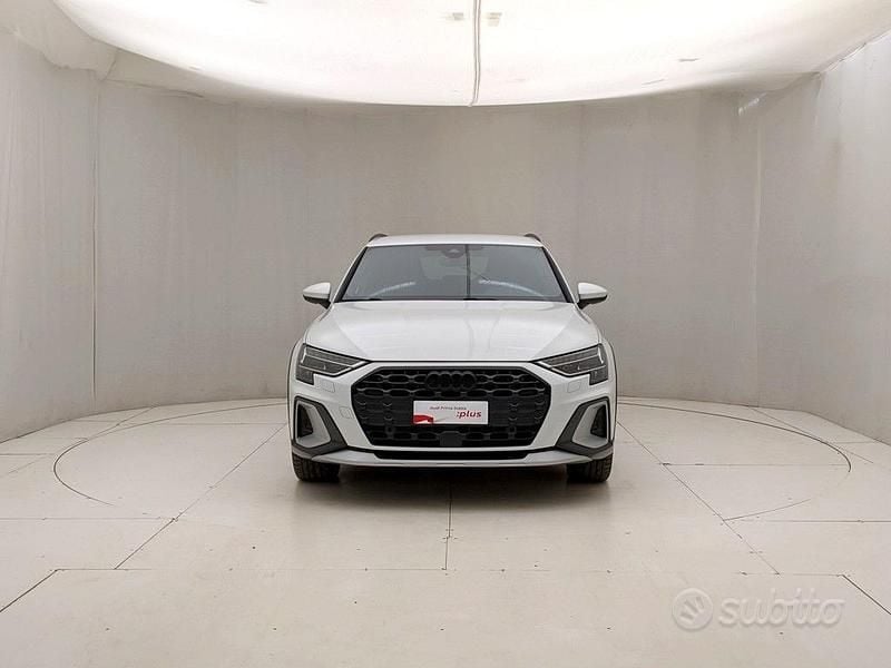 Usata Audi A3 Comfort 150 CV (110 kW) 2025 Bianco Berlina