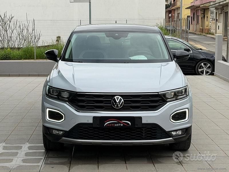Usata VW T-Roc Advance 116 CV (85 kW) 2021 Grigio SUV