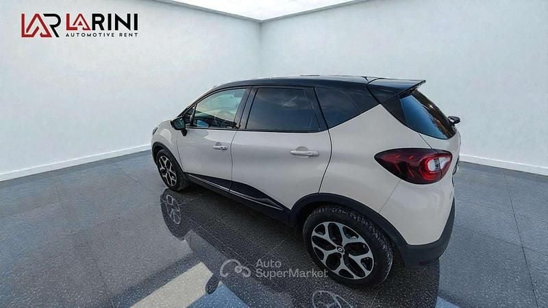 Usata Renault Captur Intens 90 CV (66 kW) 2018 Bianco SUV