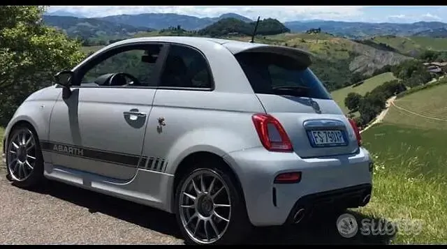 Usata Abarth 595 145 CV (106 kW) 2018 Grigio Utilitaria