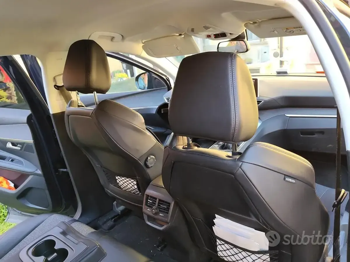 Usata Peugeot 3008 131 CV (96 kW) 2020 Blu SUV