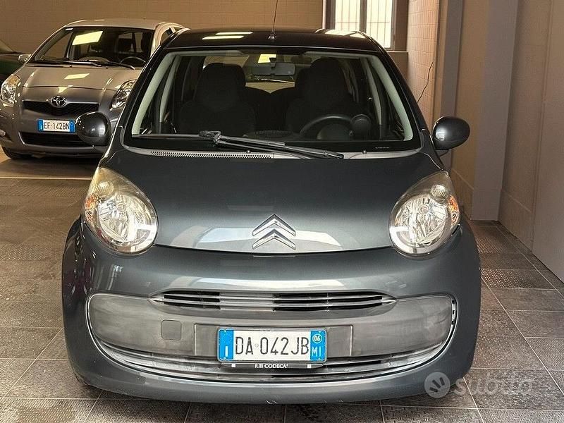Second-hand Citroën C1 68 CP (50 kW) 2006 Gri Hatchback