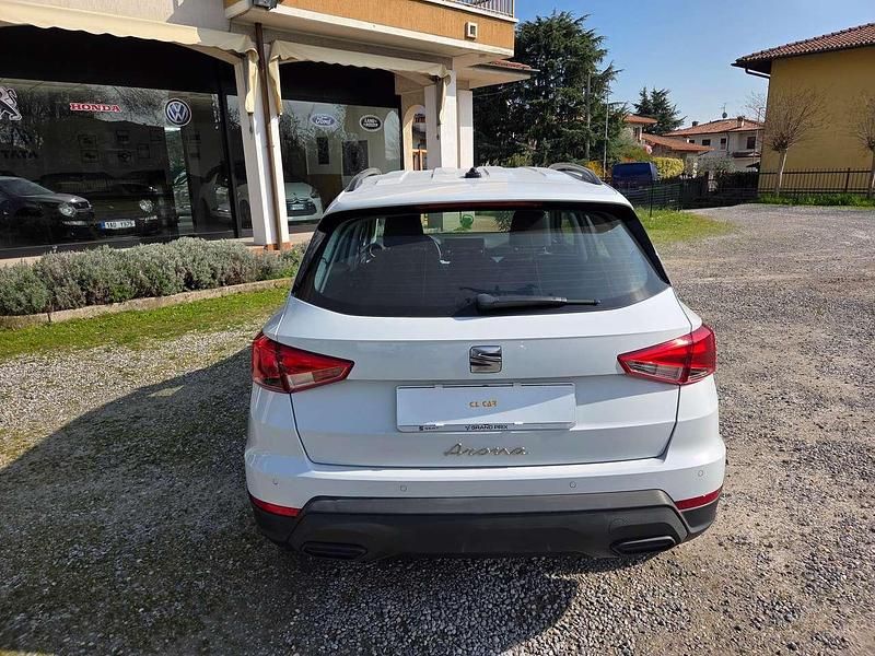 Usata Seat Arona Xperience 95 CV (69 kW) 2023 Bianco SUV