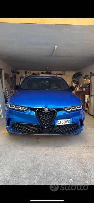 Blu Usata 2022 Alfa Romeo Tonale Edizione Speciale SUV | 30.000 € (Molto cara) - Immagine 1/4