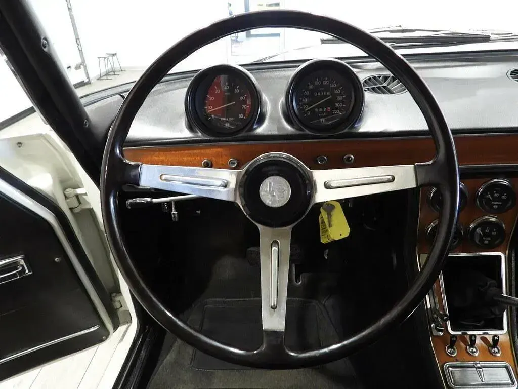 Usata Alfa Romeo 1750 131 CV (96 kW) 1969 Altri Berlina