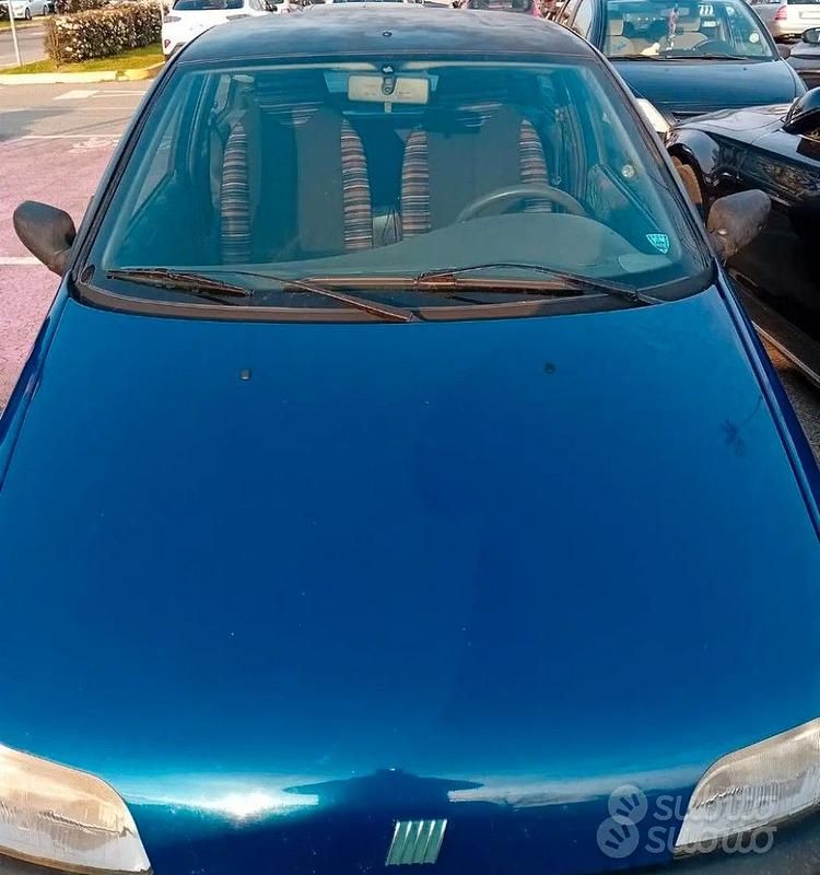 Usata Fiat Punto 1999 Blu Utilitaria