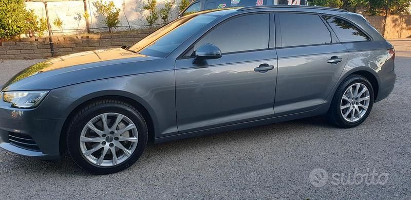 Usata Audi A4 Business 190 CV (139 kW) 2016 Grigio Station wagon