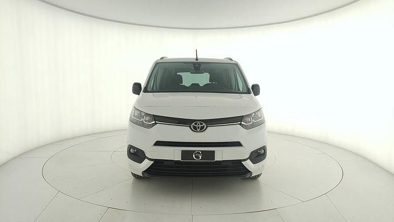 Usata Toyota Proace Verso City 102 CV (75 kW) 2024 Bianco Station wagon