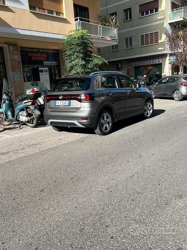 Usata VW T-Cross Advance 116 CV (85 kW) 2019 Grigio SUV