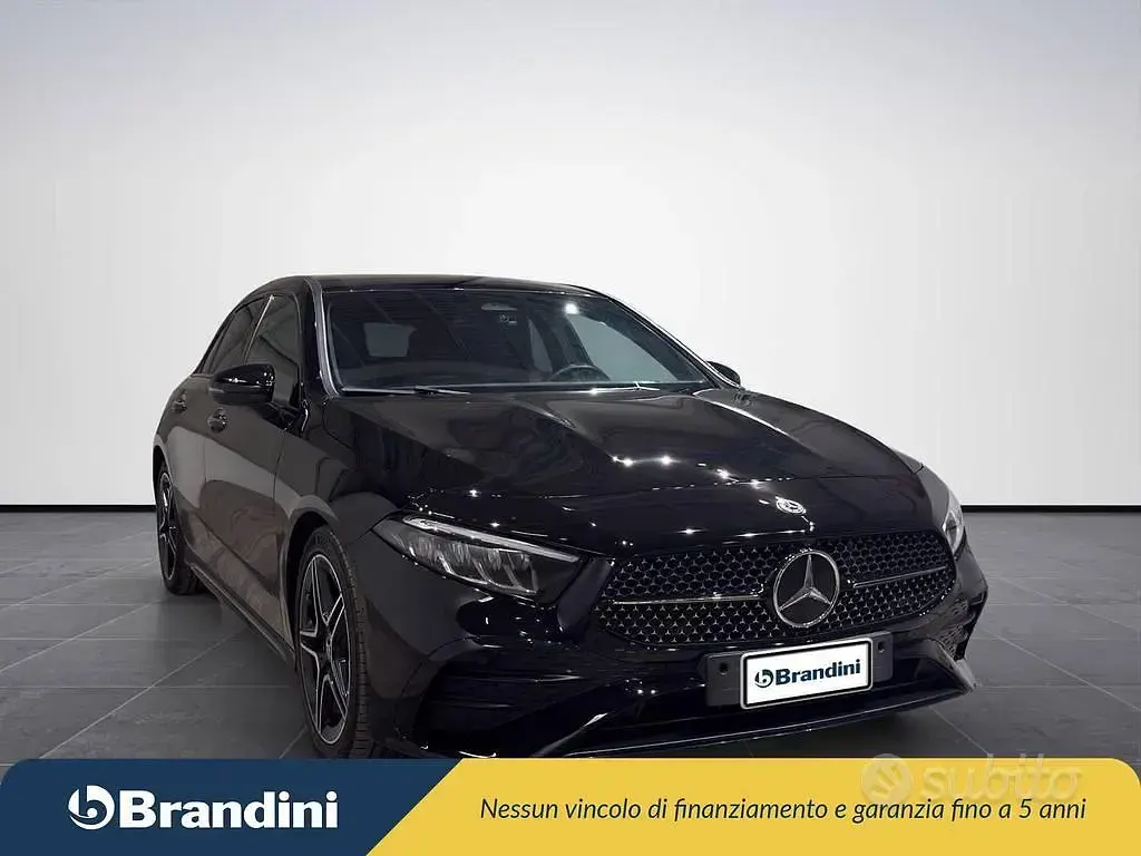 Usata Mercedes A180 Advanced Plus 116 CV (85 kW) 2023 Nero Berlina