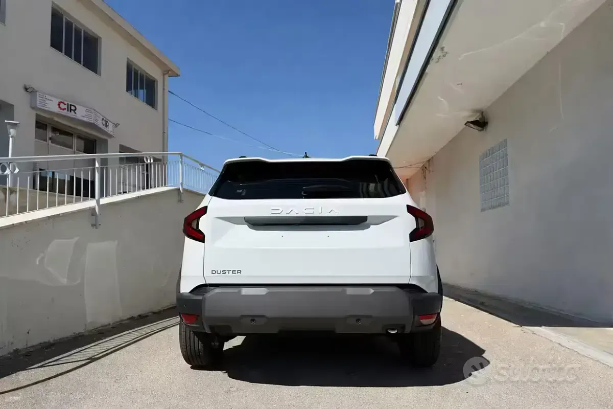 Nuova Dacia Duster Expression 122 CV (89 kW) 2026 Bianco Station wagon