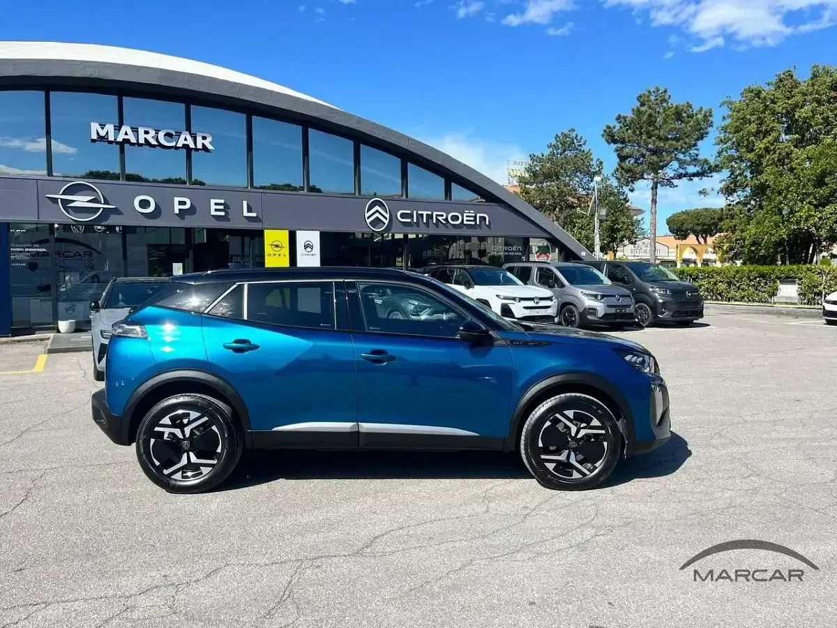 Usata Peugeot 2008 GTi 145 CV (106 kW) 2025 Blu/azzurro SUV
