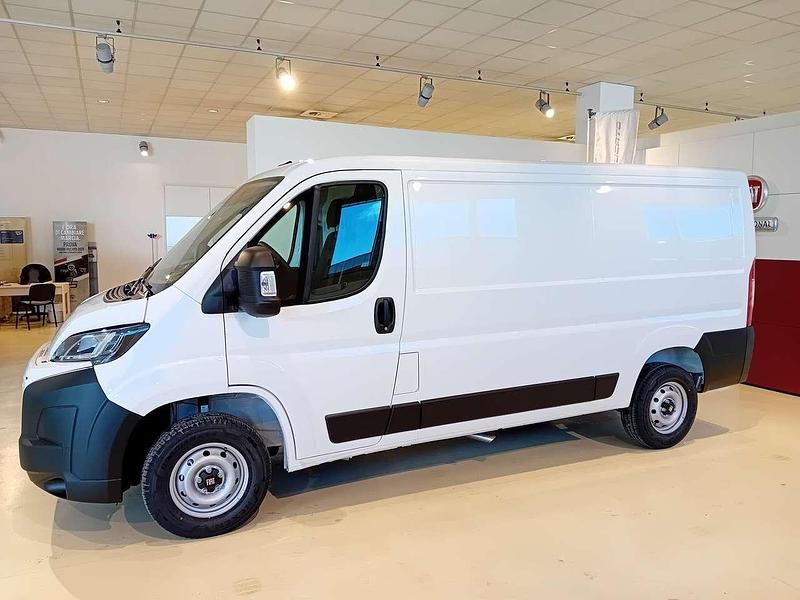 Nuova Fiat Ducato 140 CV (102 kW) 2025 Bianco pastello Furgone