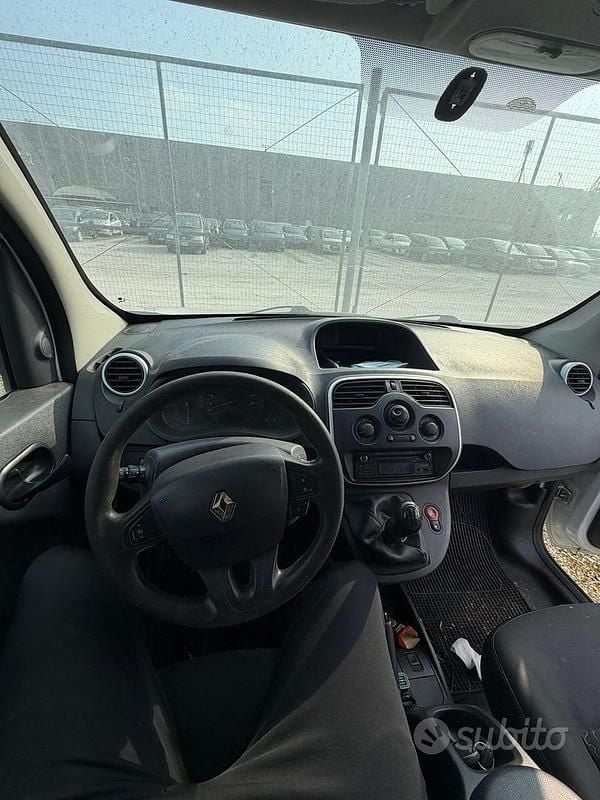 Usata Renault Kangoo 90 CV (66 kW) 2016 Bianco Monovolume