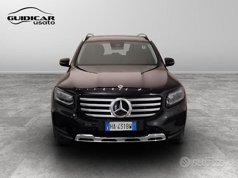 Usata Mercedes GLB180 Advanced 116 CV (85 kW) 2025 Nero SUV