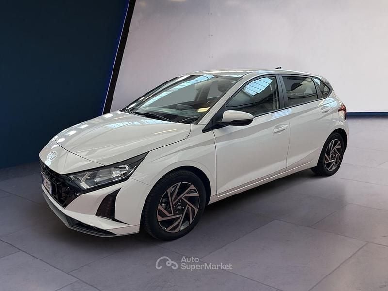 Usata Hyundai i20 101 CV (74 kW) 2025 Bianco Monovolume
