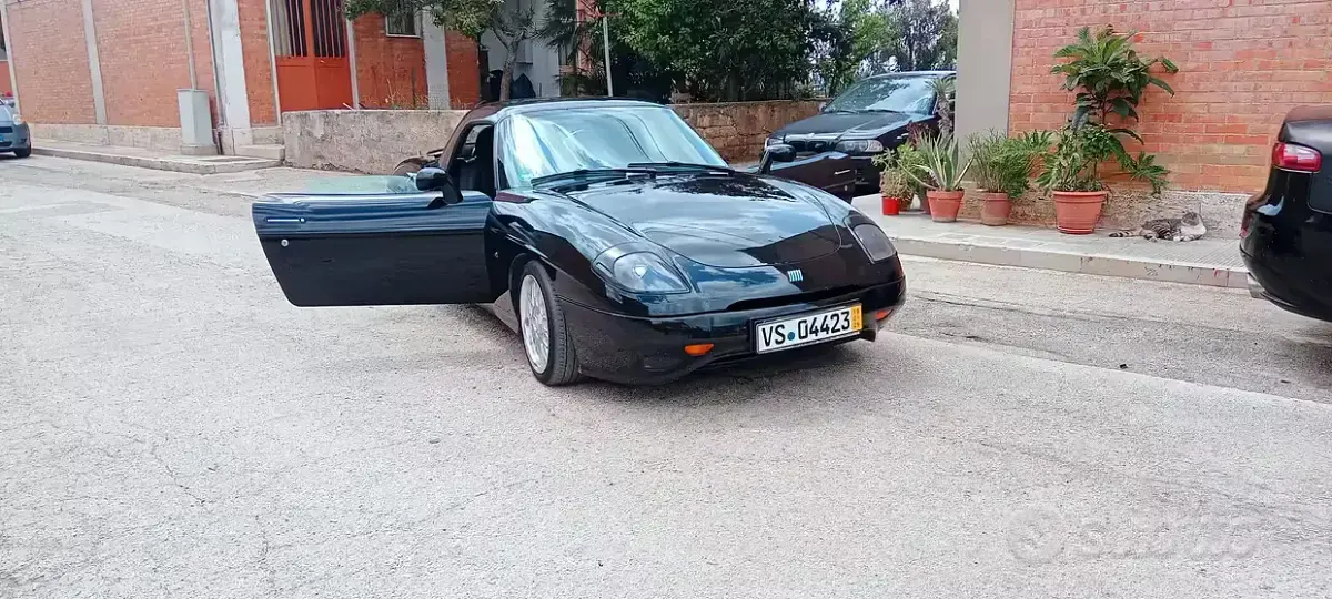 Usata Fiat Barchetta 130 CV (95 kW) 1997 Nero Cabrio