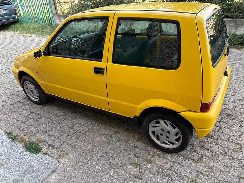 Usata Fiat Cinquecento 54 CV (39 kW) 1997 Giallo Utilitaria