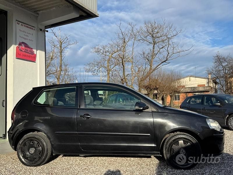 Usata VW Polo Comfortline 80 CV (58 kW) 2007 Nero Utilitaria