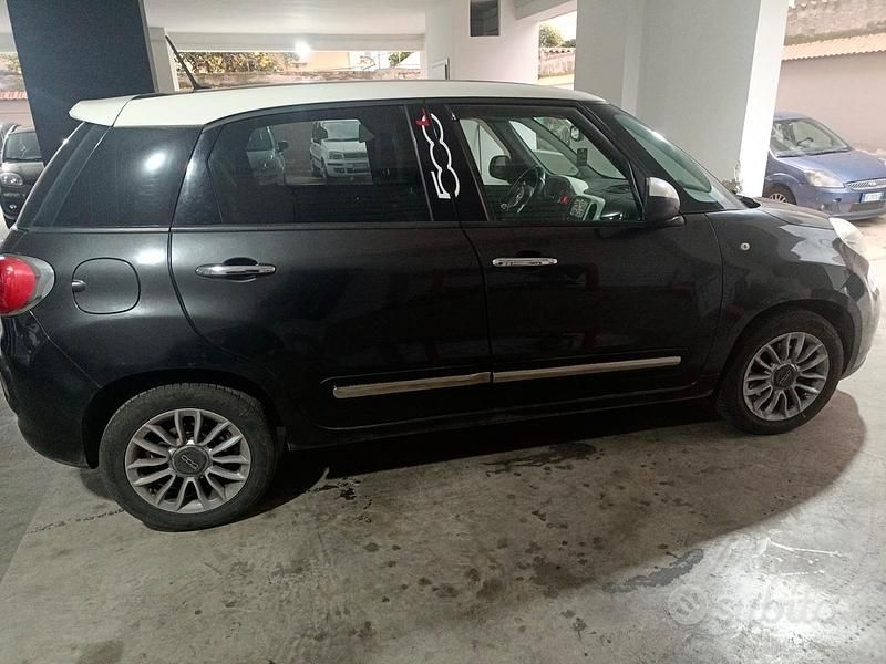 Usata Fiat 500L Lounge 85 CV (62 kW) 2013 Nero Monovolume