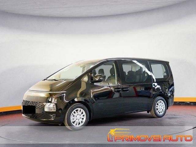 Usata Hyundai Staria 177 CV (130 kW) 2024 Nero Monovolume