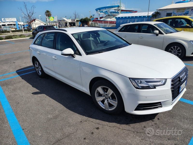Usata Audi A4 150 CV (110 kW) 2019 Bianco Station wagon