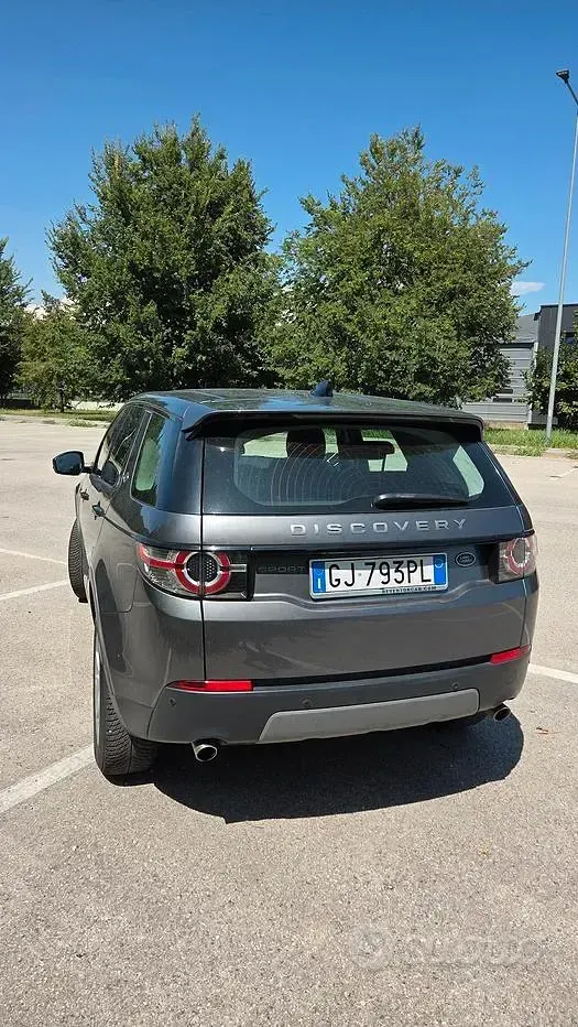 Usata Land Rover Discovery Sport 150 CV (110 kW) 2018 Grigio SUV