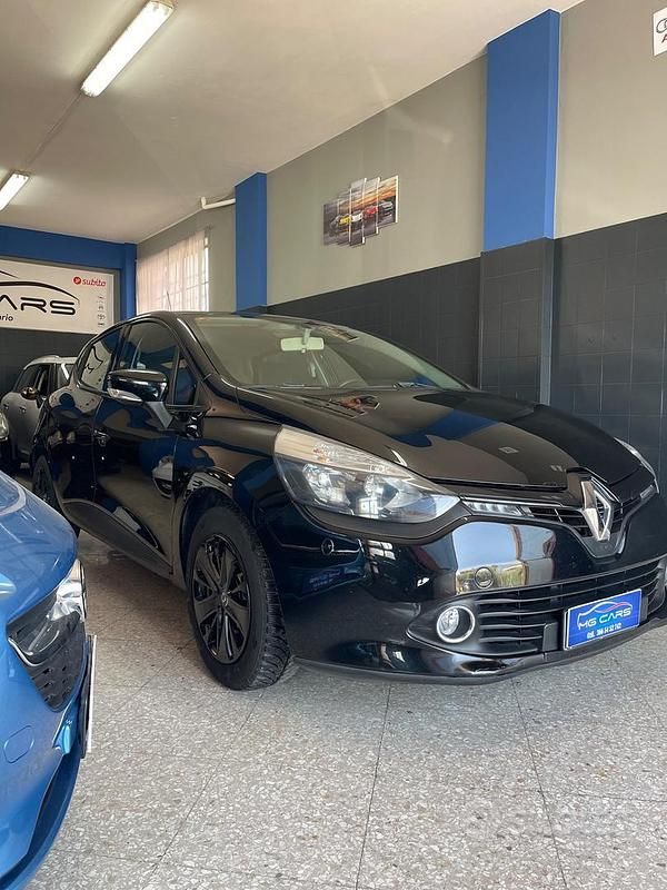 Usata Renault Clio IV 75 CV (55 kW) 2014 Nero Berlina