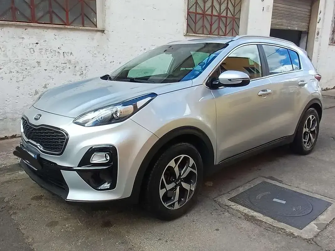 Usata Kia Sportage 136 CV (100 kW) 2019 Argento SUV