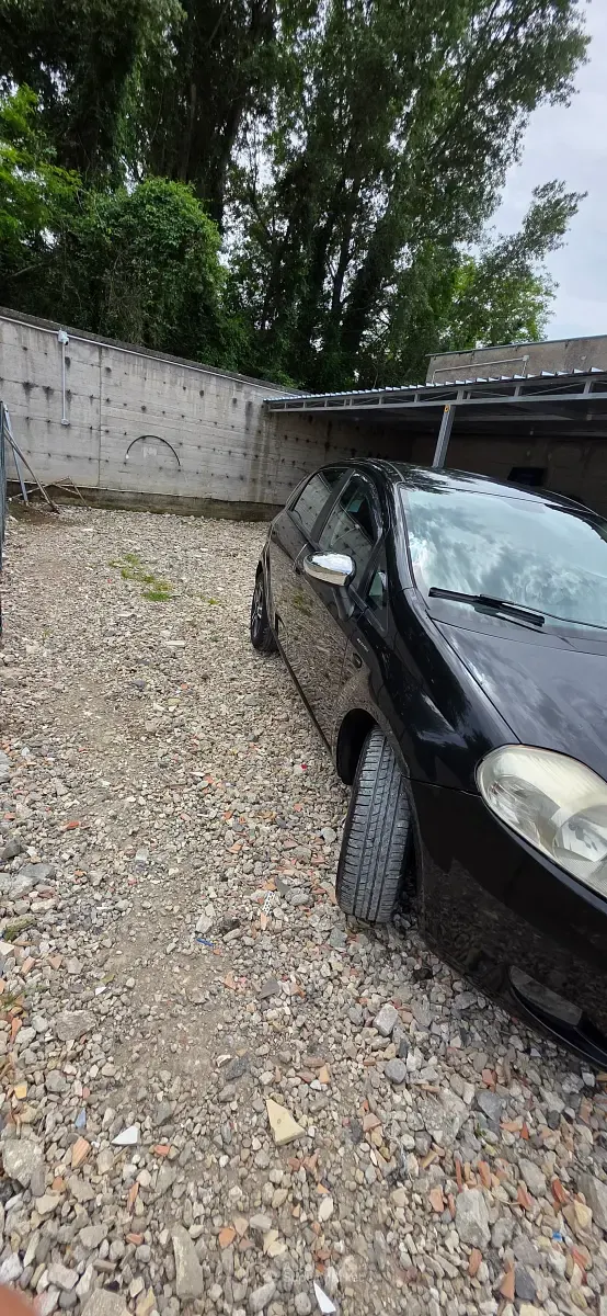Usata Fiat Grande Punto 90 CV (66 kW) 2006 Utilitaria