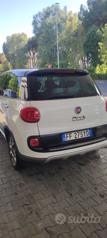 Bianco Usata 2016 Fiat 500L Trekking Monovolume | 9800 € (Buon prezzo) - Immagine 1/4