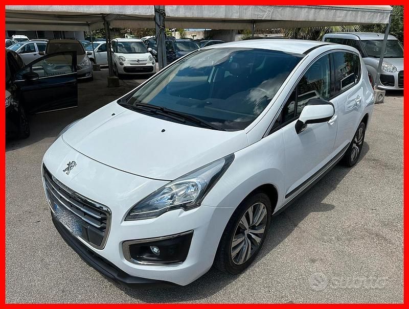 Bianco Usata 2014 Peugeot 3008 Active Station wagon | 5900 € (Ottimo prezzo) - Immagine 1/4