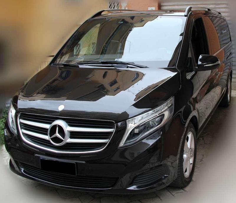 Usata Mercedes V250 Avantgarde 190 CV (139 kW) 2016 Nero Monovolume