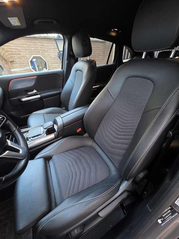 Usata Mercedes GLA200 150 CV (110 kW) 2023 SUV