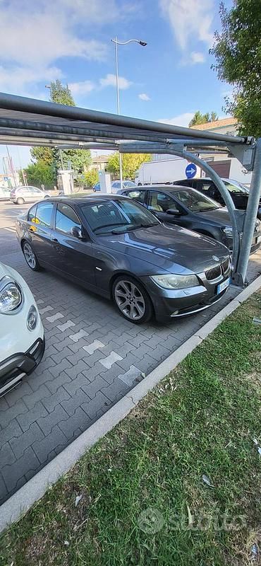 Usata BMW 320 163 CV (119 kW) 2005 Grigio Berlina